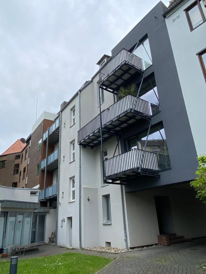 Schoene Grosse 4 Zimmer-Altbauwohnung Kiel Kültér fotó