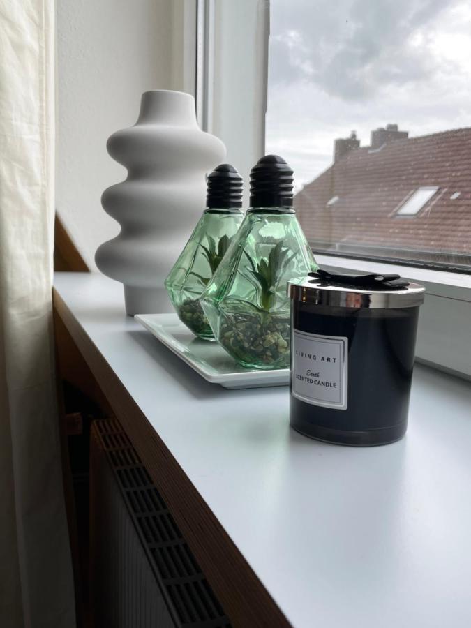 Schoene Grosse 4 Zimmer-Altbauwohnung Kiel Kültér fotó