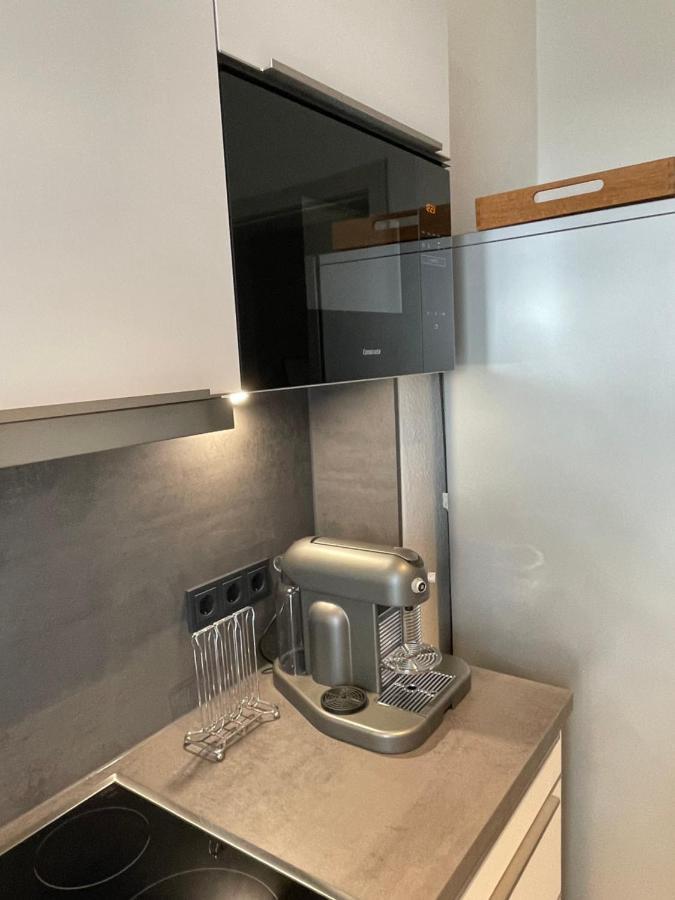 Schoene Grosse 4 Zimmer-Altbauwohnung Kiel Kültér fotó