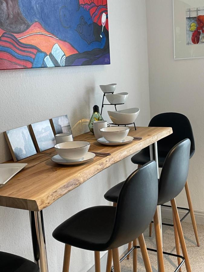 Schoene Grosse 4 Zimmer-Altbauwohnung Kiel Kültér fotó