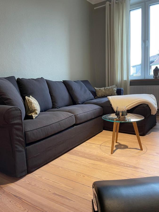 Schoene Grosse 4 Zimmer-Altbauwohnung Kiel Kültér fotó